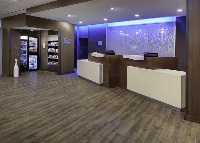 Fairfield Inn & Suites By Marriott Detroit Canton